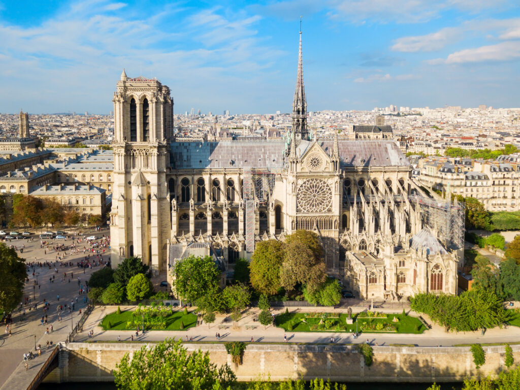 the stunning Notre Dame de Paris in France